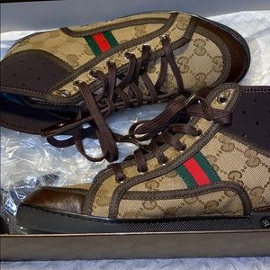 Women’s Gucci shoes